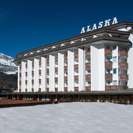 Hotel Alaska Cortina Cortina d'Ampezzo Exterior photo